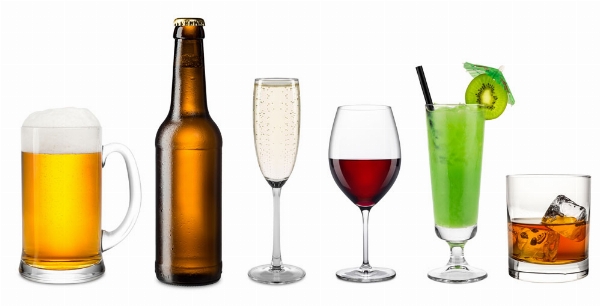 Alkohol Gehalt verschiedener alkoholischer Getränke wie Bier, Bier-Mix, Sekt, Wein, Cocktail, Wodka, Whisky