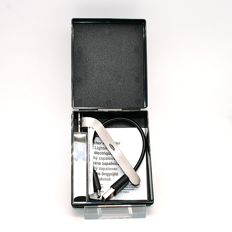 Zigarettenbox Kunststoff mit USB Anzünder