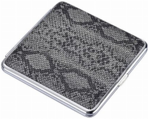 Champ Wild Zigarettenetui Schlangenmuster schwarz mit Gummiband