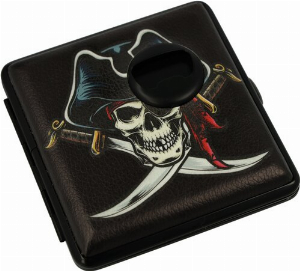 Champ Zigarettenetui mit Flaschenöffner Pirat