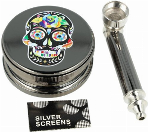 Dreamliner Skull Set mit Grinder, Pfeife und Siebe Gunmetal Nr. 6