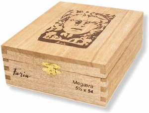 Nicarao FURIA Megaera Rot Zigarren 10 Stk.