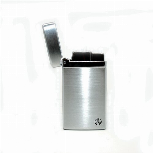 Rattrays Feuerzeug Alfie Chrome Satin, elektronisch