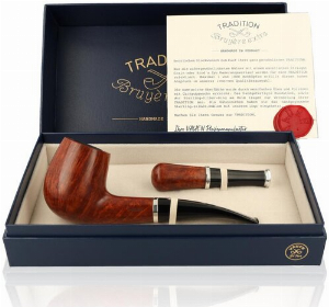 Vauen Pfeife Tradition Weißpunktqualität Bruyere extra Braun Glatt 072 mit Pfeifenstopfer und Zertifikat