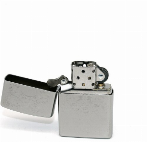 Zippo Feuerzeug Skull Design Satin Chrom
