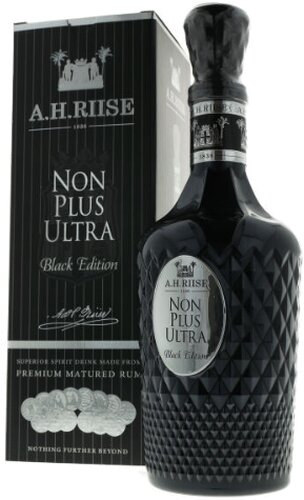 A. H. Risse Rum Non Plus Ultra Black Edition 42% Vol. A. H. Risse Rum Non Plus Ultra Black Edition 42% Vol.
