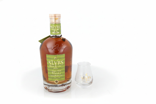 SLYRS Single Malt Whisky Amontillado Cask Finish 46% vol. 700ml mit Glas
