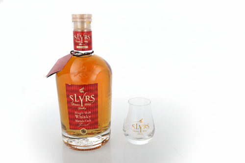 SLYRS Single Malt Whisky Marsala Cask Finish 46% vol. 700ml mit Glas