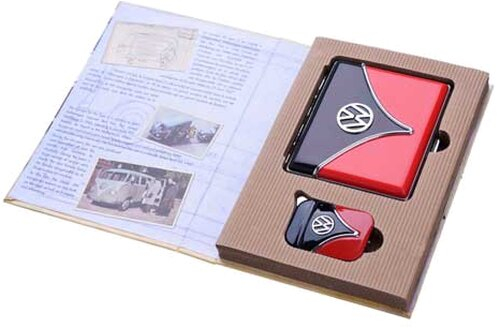 VW Zigarettenetui + Feuerzeug Set Schwarz-Rot VW Zigarettenetui + Feuerzeug Set Schwarz-Rot