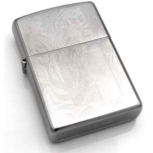 Zippo Feuerzeug chrom mit Zippo Logo Zippo Feuerzeug chrom mit Zippo Logo