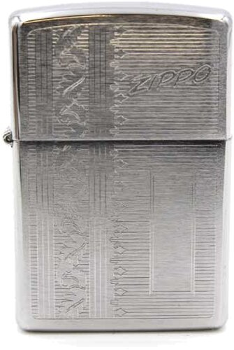 Zippo Feuerzeug mit Gravurfeld und Muster Zippo Feuerzeug mit Gravurfeld und Muster