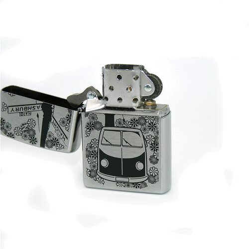 Zippo Feuerzeug Motiv VW Bully mit Feuerzeugbenzin und Feuersteinen Zippo Feuerzeug Motiv VW Bully mit Feuerzeugbenzin und Feuersteinen