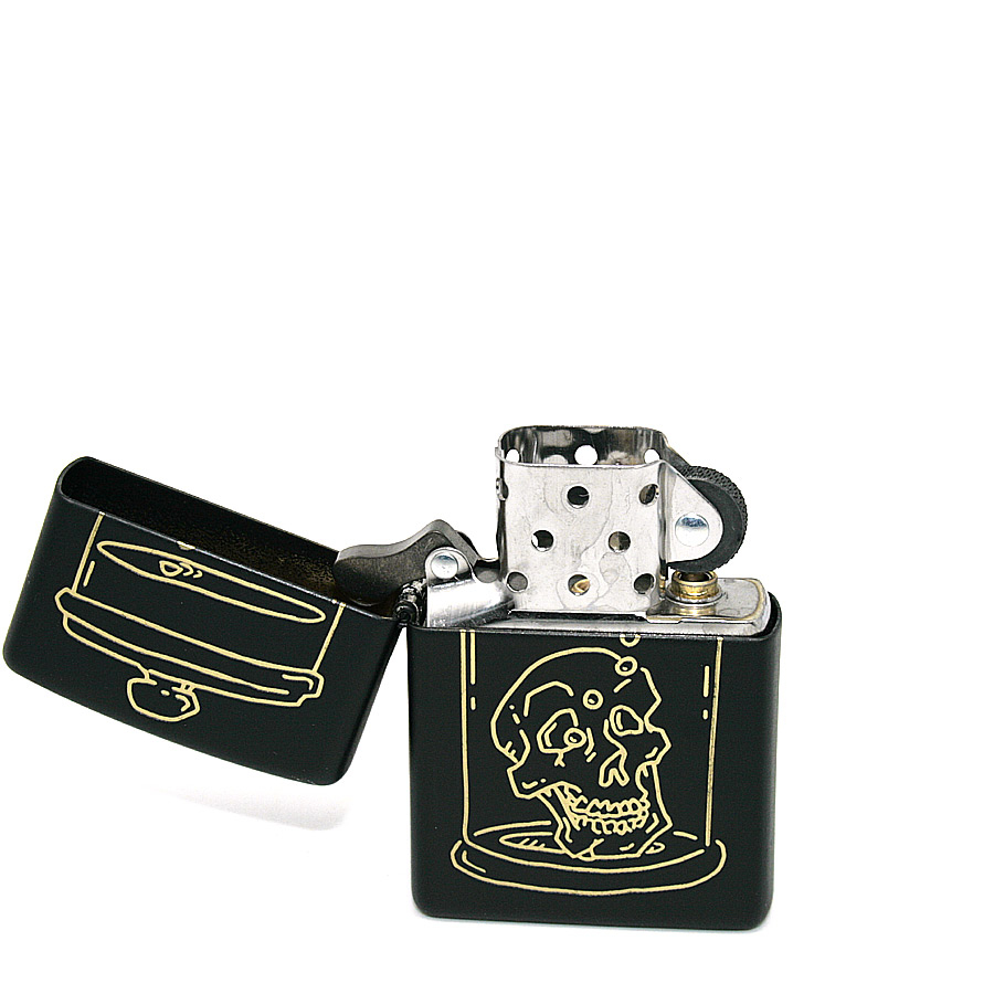 Zippo Feuerzeug Skull Design Black matt Zippo Feuerzeug Skull Design Black matt
