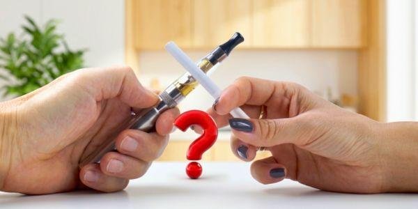 E-Zigarette und Tabak Zigarette