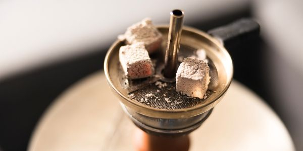 Kohle ausglühen lassen