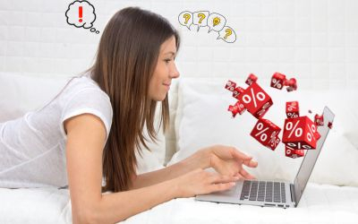 Frau beim Online-Shopping Frau beim Online-Shopping